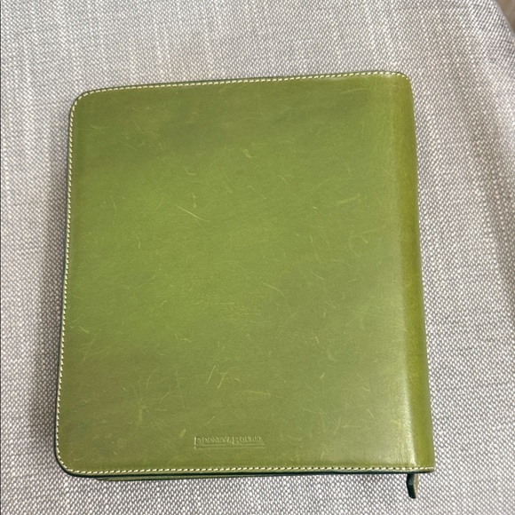 Green Leather Binder with phone case and credit card slots-Authentic! - Picture 5 of 5